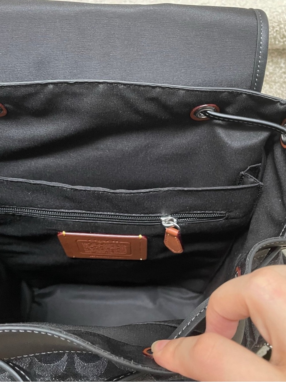 Coach SPRINT BACKPACK IN SIGNATURE DENIM
SILVER/BLACK caj57 - Picture 6 of 9